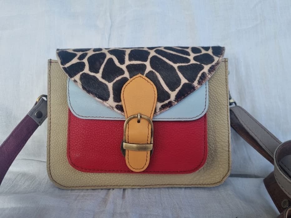 Kožená kabelka z Indie