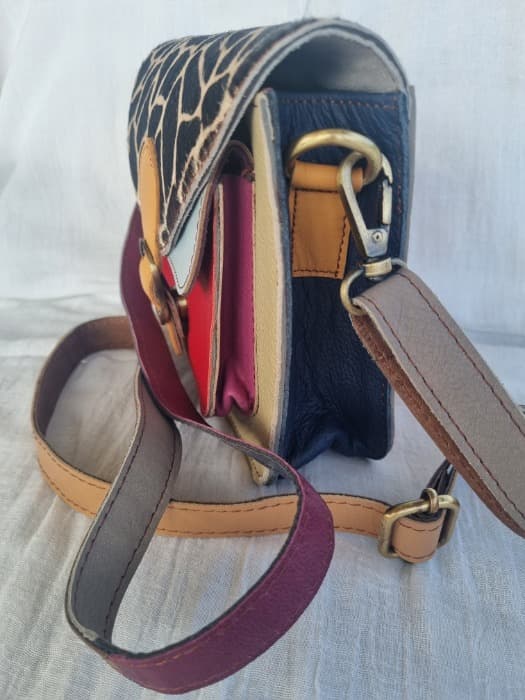 Kožená kabelka z Indie - Obrázek 2